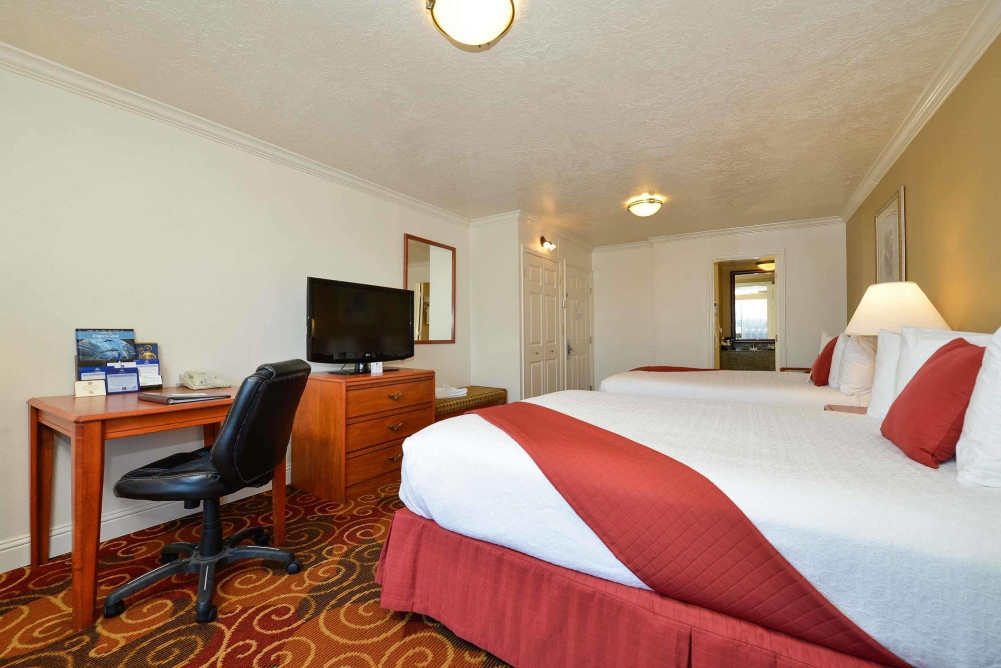 Western Pier Point 4*